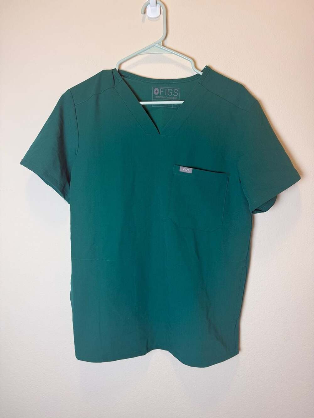 Figs Catarina Scrub Top Size S Green V-Neck